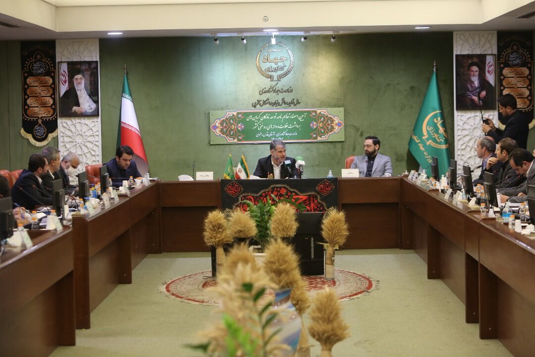 ۱۸۰۰ کمباین دستگاه کمباین غلات بازسازی و جایگزین می‌شود