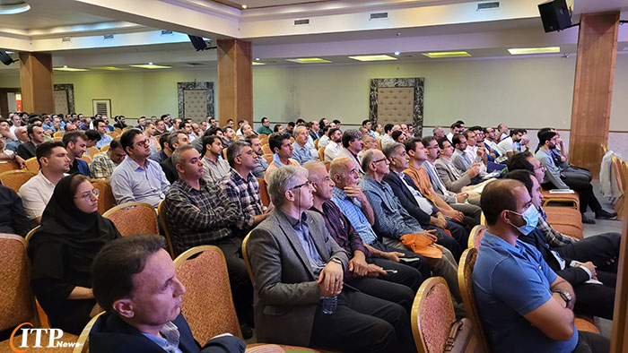 فایل صوتی مصاحبه با مهندس فریدونیان - دبیر ششمین همایش انجمن مرغ مادر گوشتی ایران